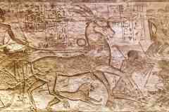 219_Egypte_Abou-Simbel_Temple-de-Ramses-II_Pronaos_Relief_Recit-de-la-Bataille-de-Qadesh_Ramses-II-sur-son-Char