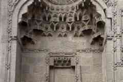 341_Egypte_Le-Caire_Rue-Haret-Al-Salheyya_Entree-de-Mosquee-avec-Coquille-Saint-Jacques