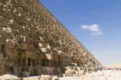 365_Egypte_Le-Caire_Gizeh_Pyramide-de-Kheops-2600-avJC_IVeme-dynastie