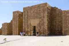 386_Egypte_Le-Caire_Saqqarah_Pyramide-a-Degres-de-Djeser-2680-avJC_IIIeme-dynastie_Complexe-Funeraire